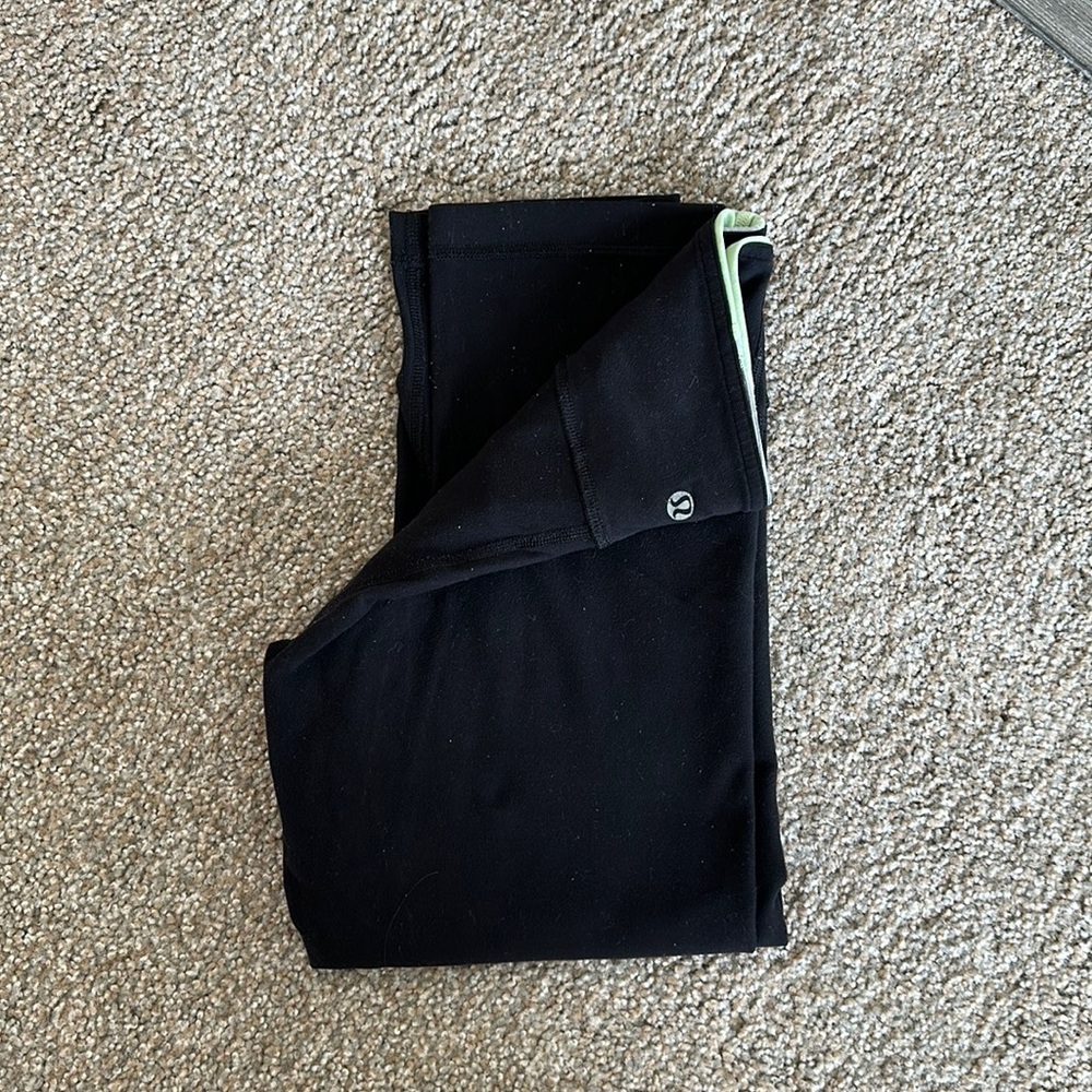 lululemon crop reversible leggings